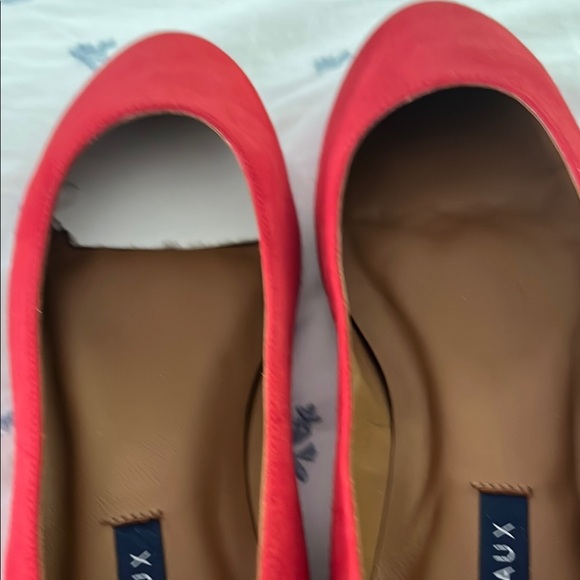 Margaux Women's Red Flats - Picture 5 of 5